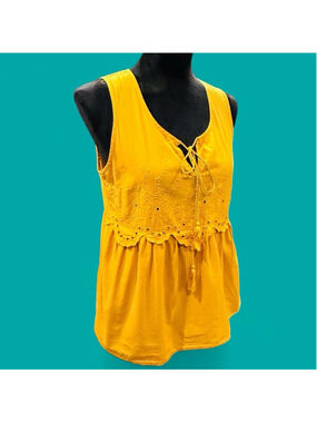 Knox Rose Boho Tank Top S Yellow Embroidered Lace Tie Neck Peplum Cotton EUC